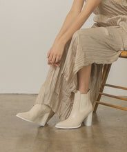 Load image into Gallery viewer, OASIS SOCIETY Esmee - Chelsea Boot Heel
