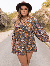 Load image into Gallery viewer, Plus Size Long Sleeve Romper
