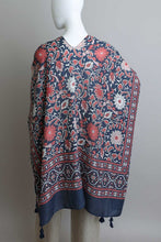 Load image into Gallery viewer, Touch of Morroco Tapestry Tassel Kimono
